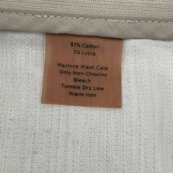 Talbots Pants Women 10 Petite Cream Taper Leg Zip Clasps Closure Stretch Basics - Picture 13 of 14